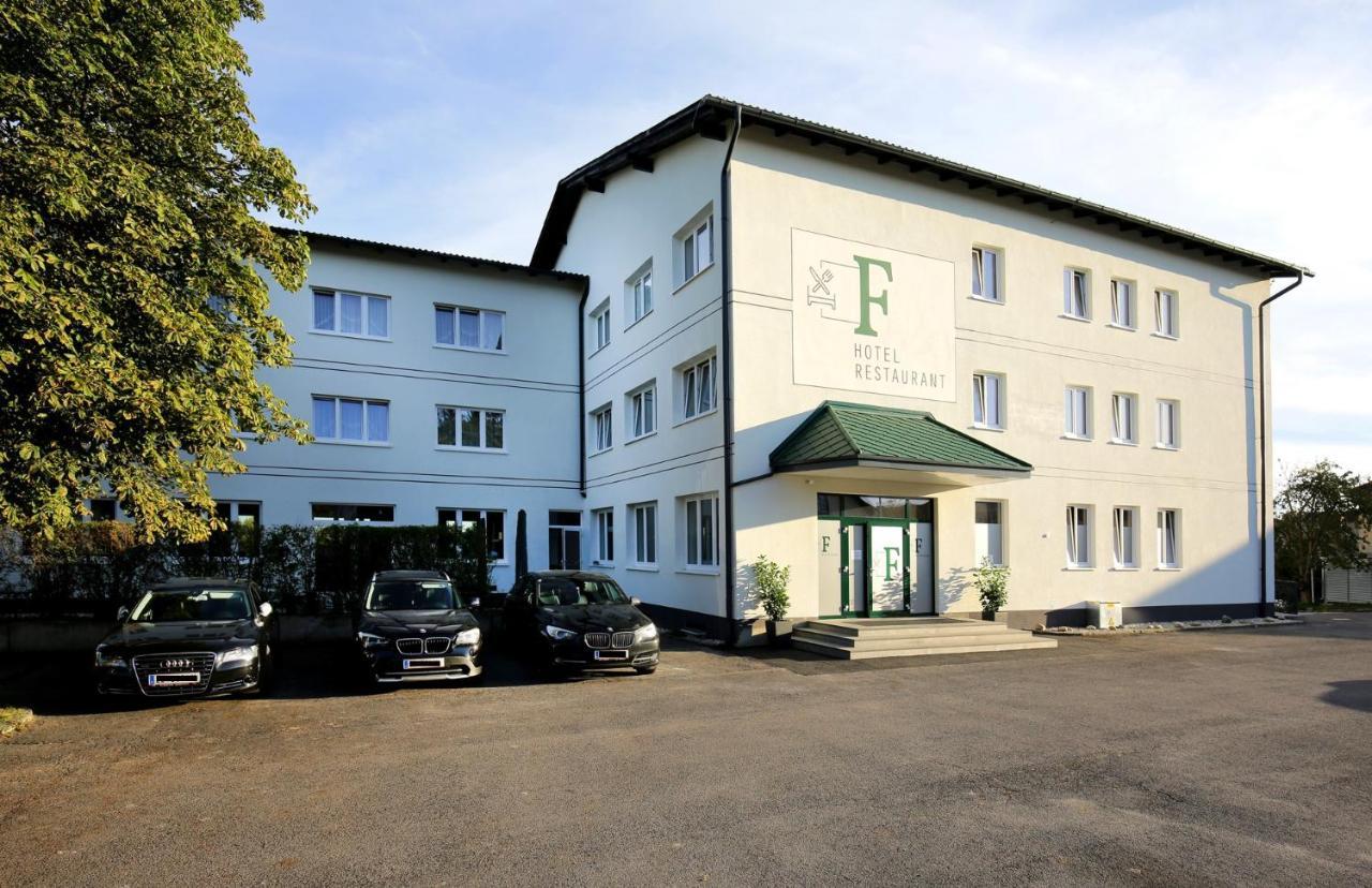 F Hotel 24H Check-In Hörsching Екстериор снимка