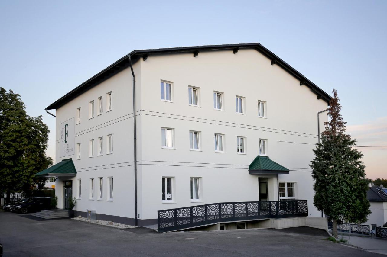 F Hotel 24H Check-In Hörsching Екстериор снимка