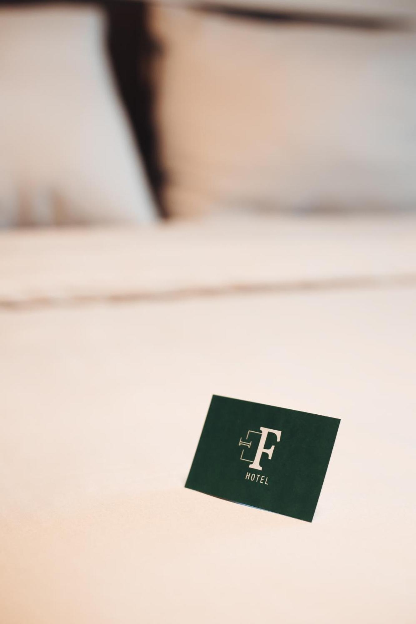F Hotel 24H Check-In Hörsching Екстериор снимка