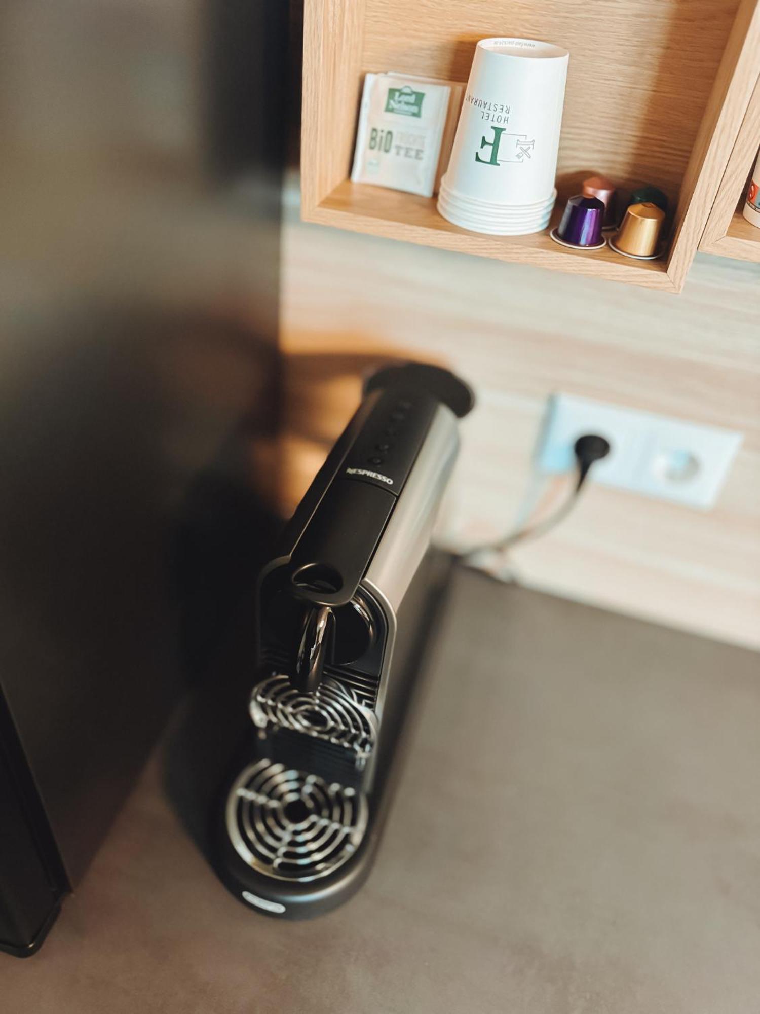 F Hotel 24H Check-In Hörsching Екстериор снимка